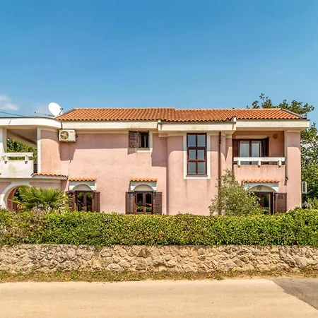 Karlo By Interhome * Malinska